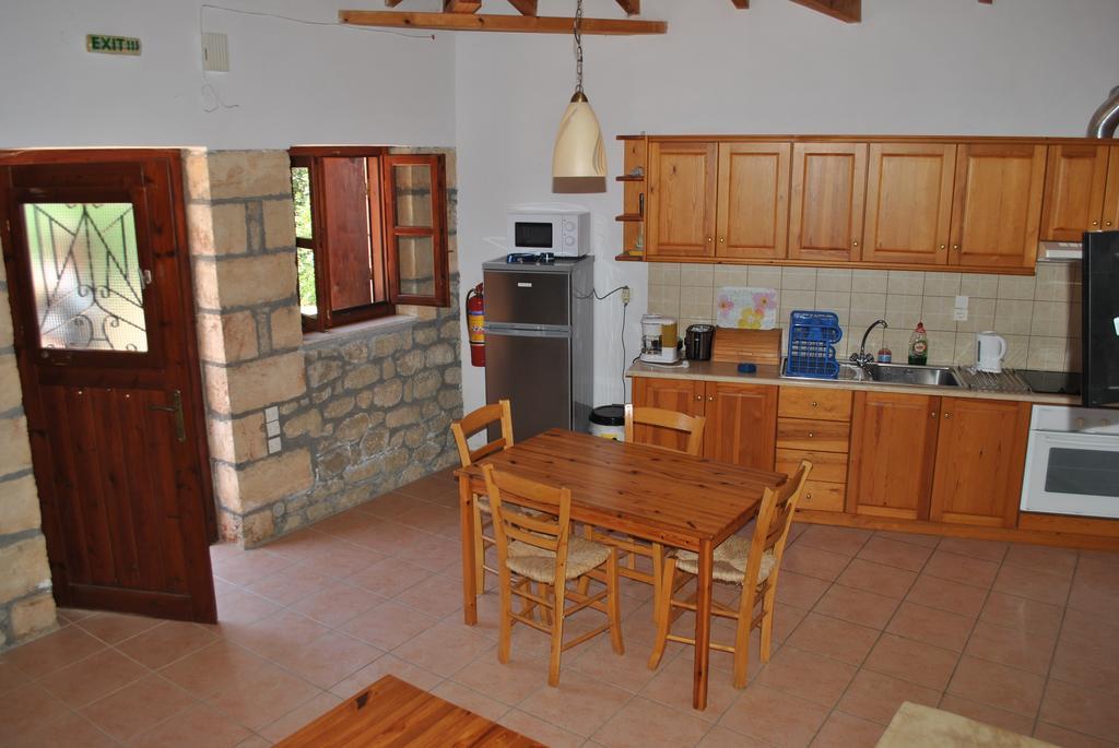Armonia Villa Sztúpa Szoba fotó