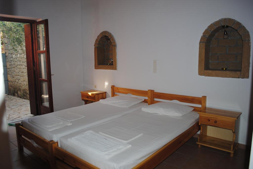 Armonia Villa Sztúpa Szoba fotó